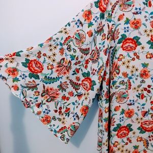 Rose & Olive Plus Size 2X Tunic Floral Border Hip